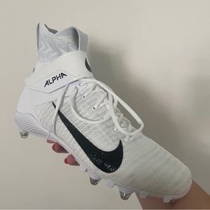 Nike Alpha Menace Elite 2